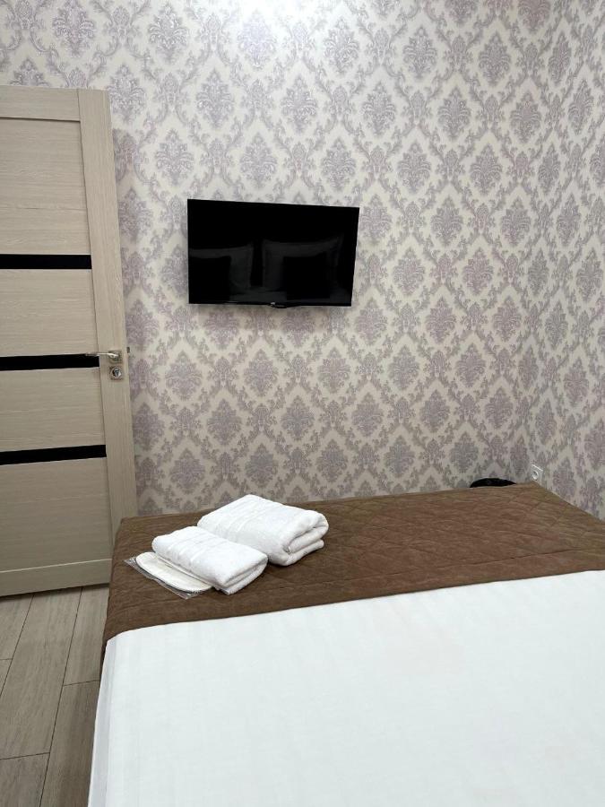 Barhat Hotel Tashkent Esterno foto