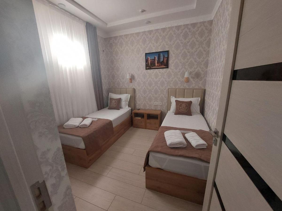 Barhat Hotel Tashkent Esterno foto