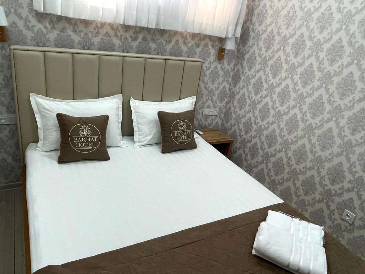 Barhat Hotel Tashkent Esterno foto