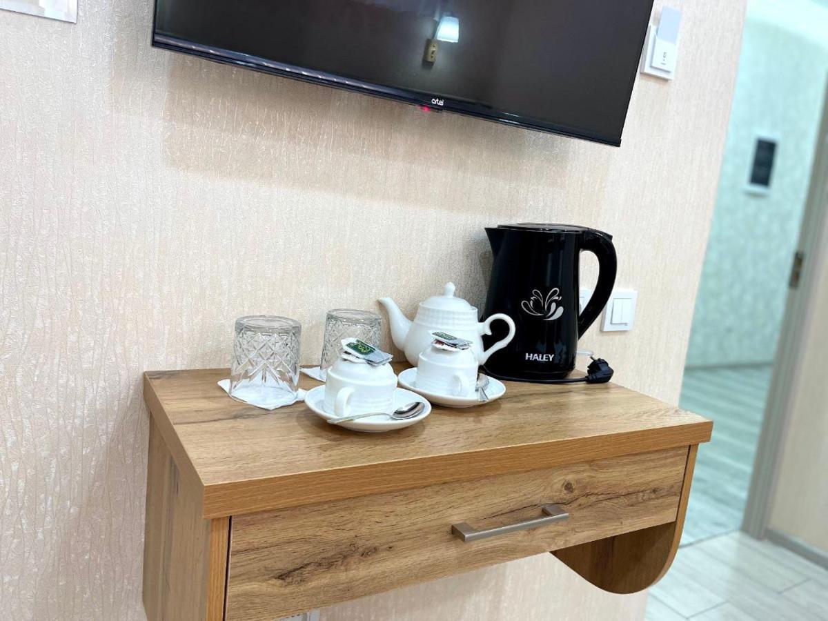 Barhat Hotel Tashkent Esterno foto