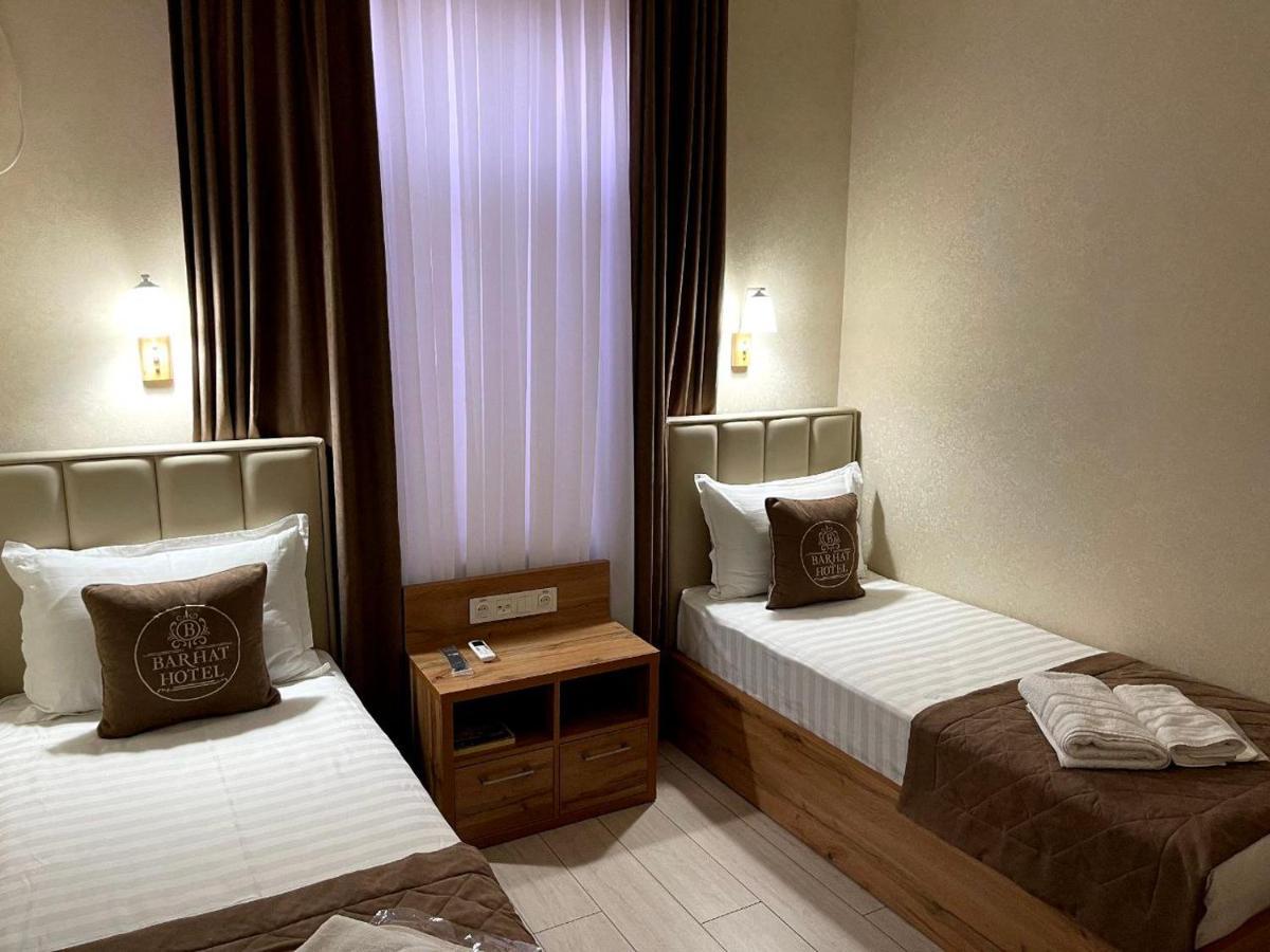 Barhat Hotel Tashkent Esterno foto