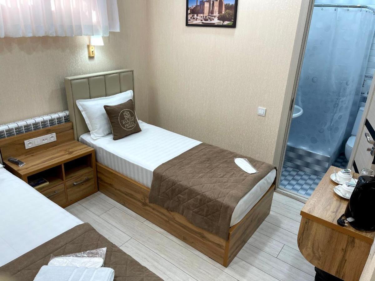 Barhat Hotel Tashkent Esterno foto