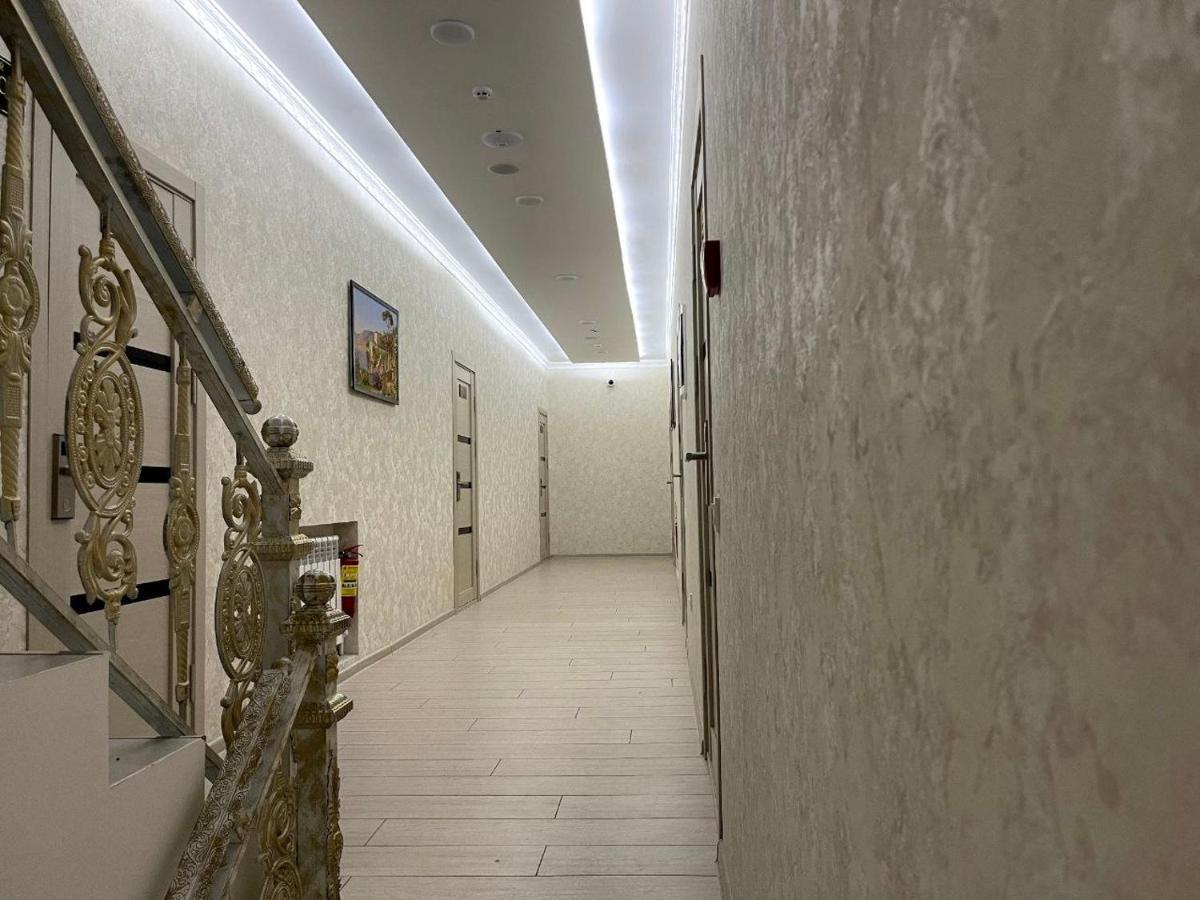 Barhat Hotel Tashkent Esterno foto