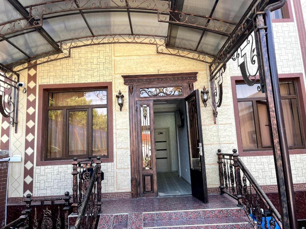 Barhat Hotel Tashkent Esterno foto