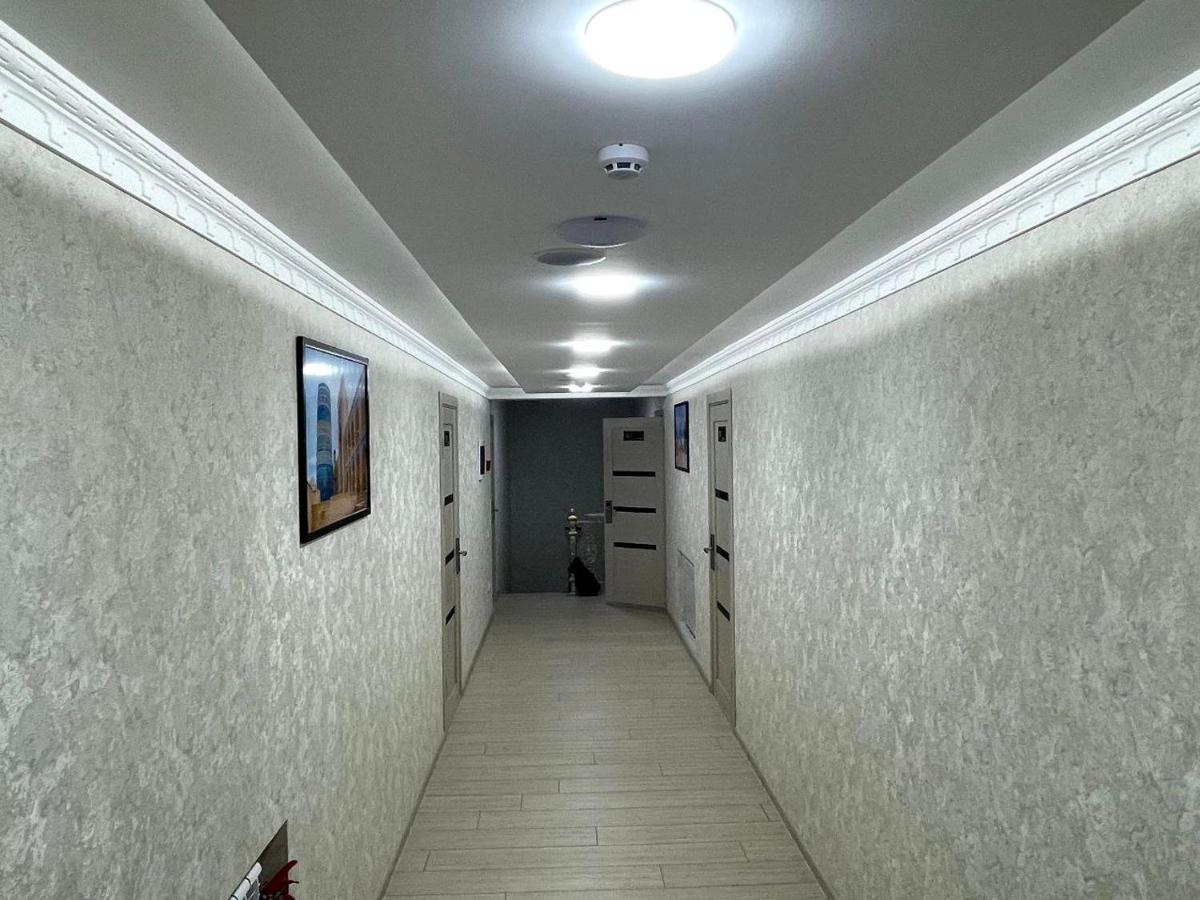 Barhat Hotel Tashkent Esterno foto